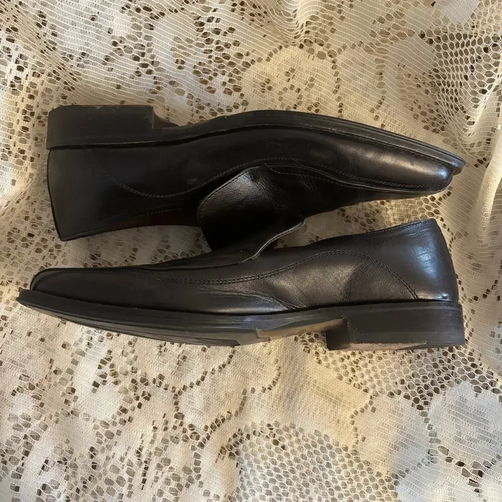 Johnston & Murphy Men's US 9.5 M Black Leather Loafer Dress Shoes